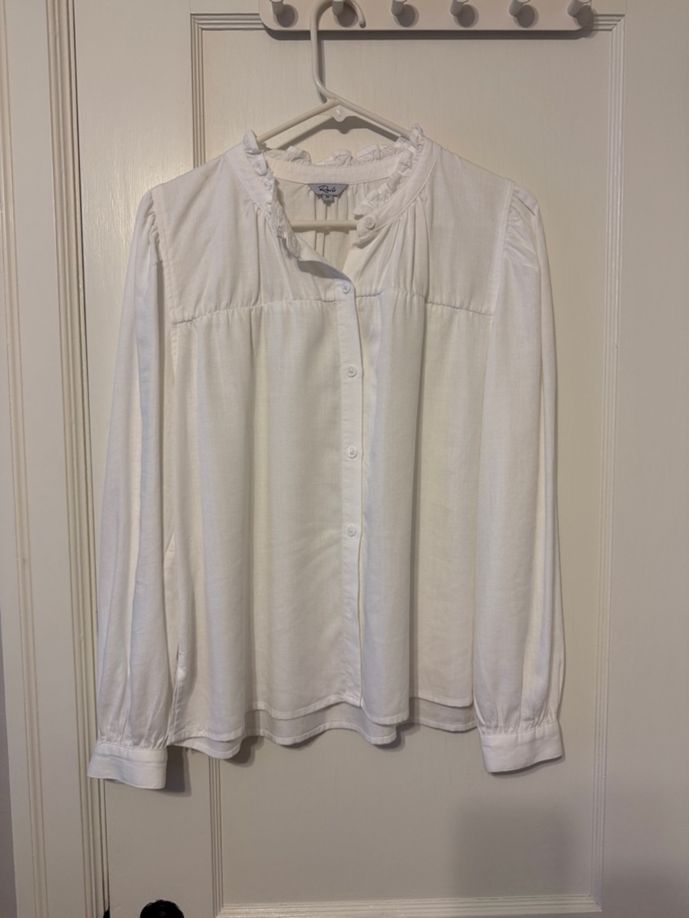 Rails White Ruffle Collar Button-Down Blouse
